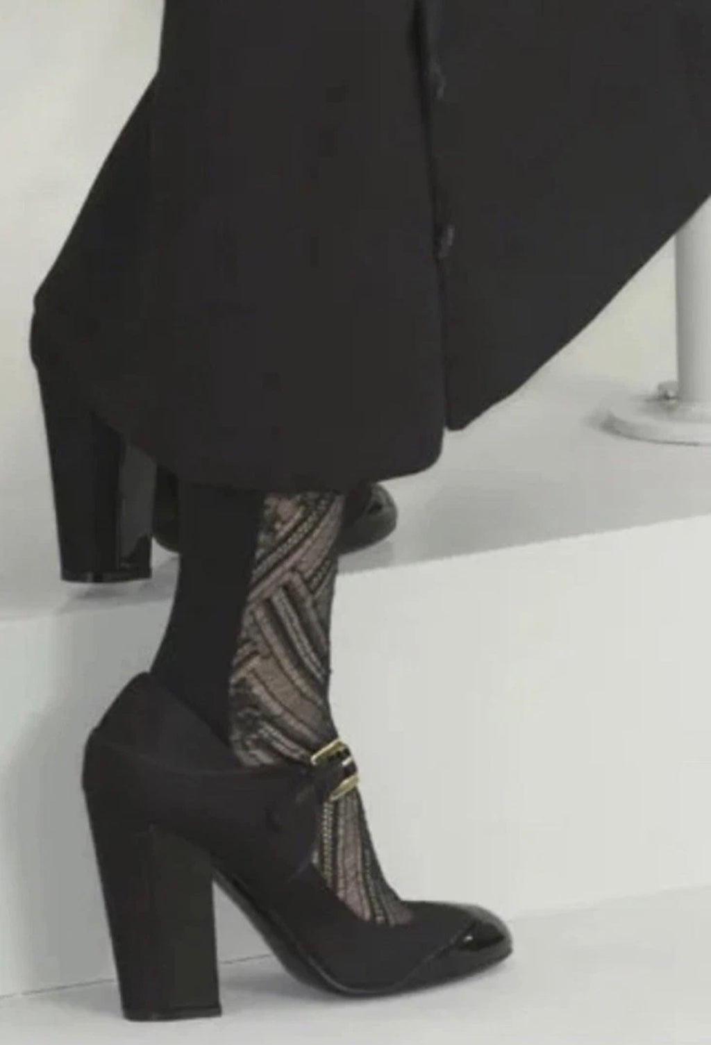 Chanel Mary Jane Pumps Black 38.5 CC Logo Ankle Strap Fall/2008