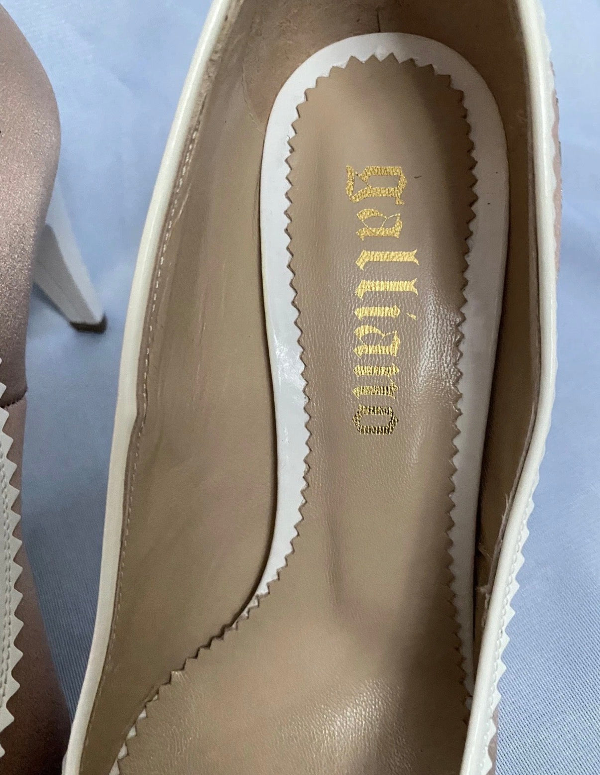 John Galliano Beige Pink Pointed High Heels 38eu Rhinestones Logo 2000s
