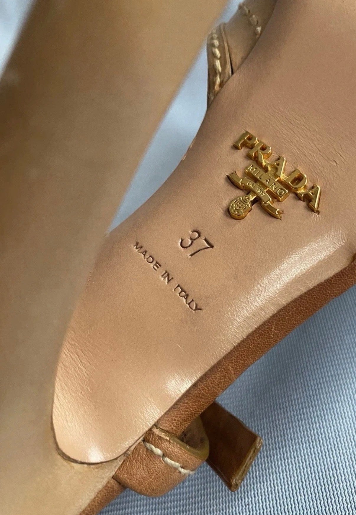 PRADA Iconic Spring/2009 High Heel Platform Sandals in Tan Leather 37eu