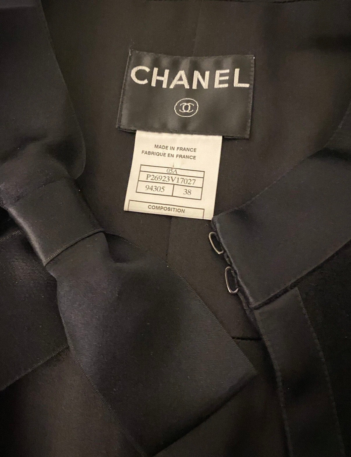 Chanel Black Coat Satin Bow Fall/2005 Runaway 38FR CC