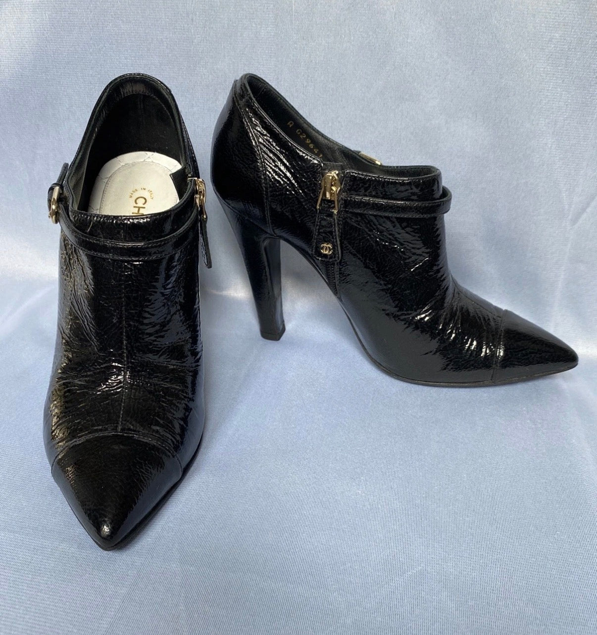 Chanel Vintage Black Ankle Bootie Patent Leather Pointed CC Mark High Heels 36.5EU