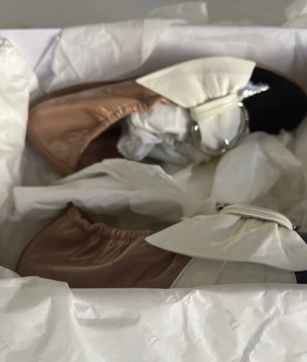 Dior Ballet Flats Patent Leather Moccasins Beige Black White 37eu New With Box