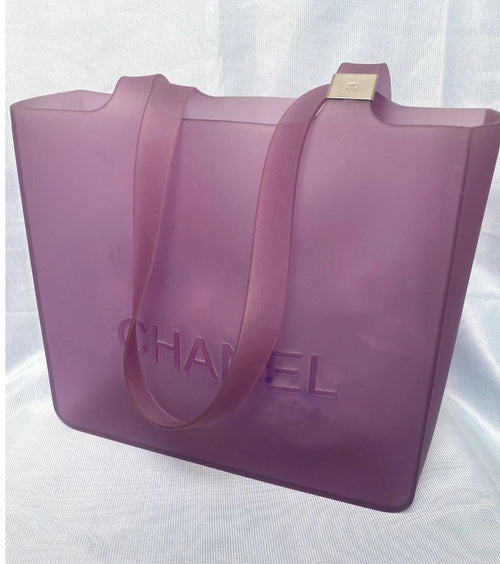 Chanel Vintage Jelly Bag Tote Shopper Handbag in Purple.