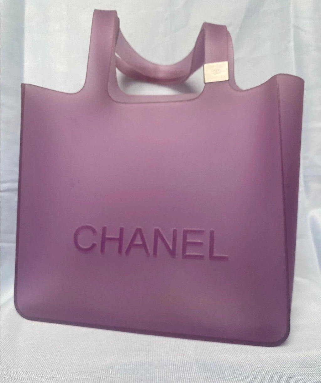 Chanel Vintage Jelly Bag Tote Shopper Handbag in Purple.