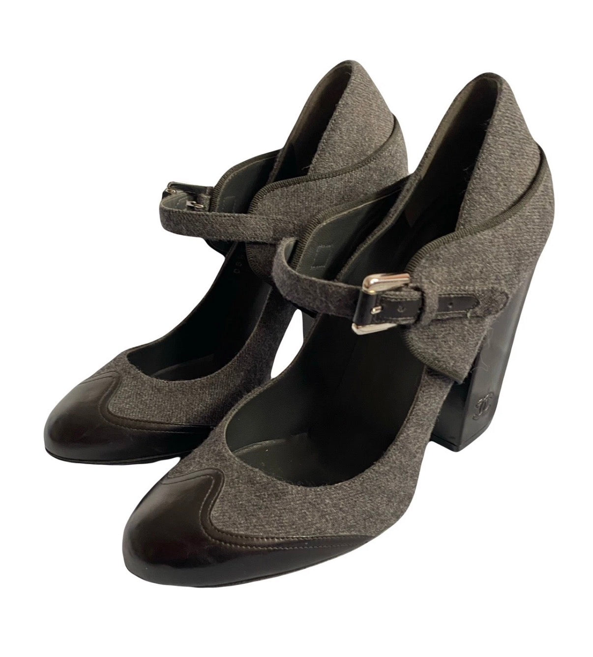 Chanel Mary Jane Pumps Grey Wool Black Leather Fall/2008 Ankle Strap 38.5eu