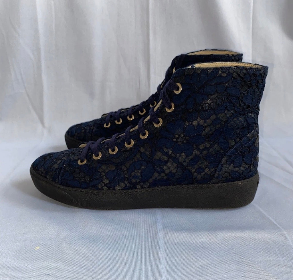 Chanel Navy High Top Lace Leather Trainers 38eu